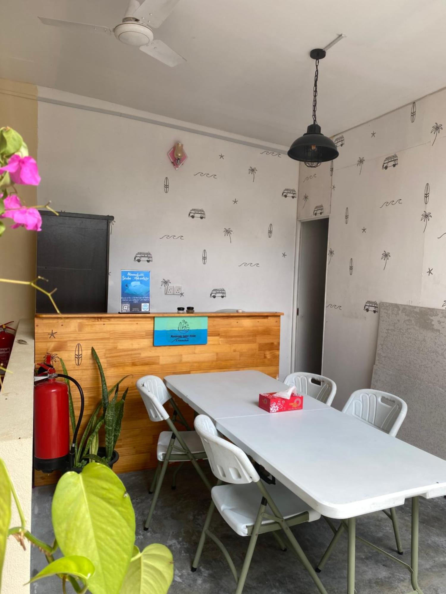 Maavaharu Guest House הימפושי מראה חיצוני תמונה