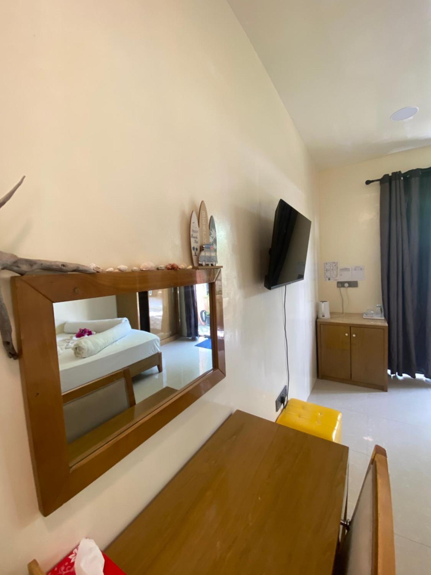 Maavaharu Guest House הימפושי מראה חיצוני תמונה