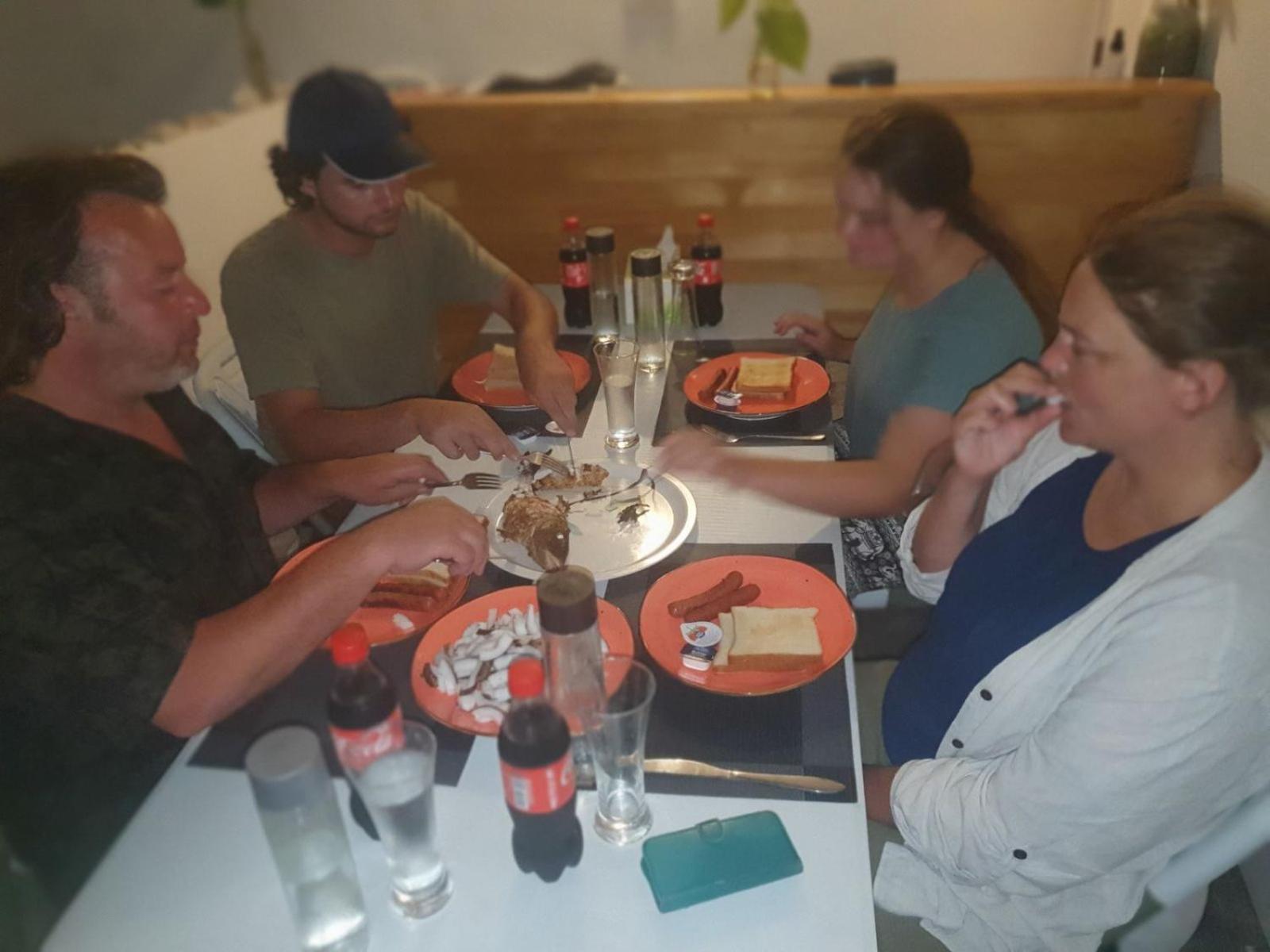 Maavaharu Guest House הימפושי מראה חיצוני תמונה