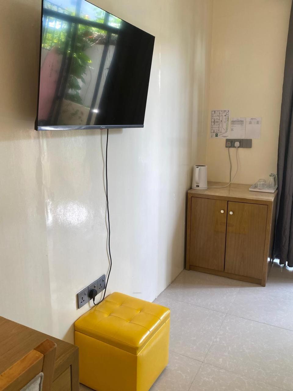 Maavaharu Guest House הימפושי מראה חיצוני תמונה